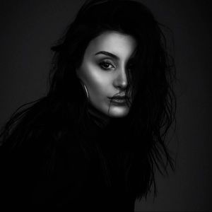 Meet your Posher, Lidia